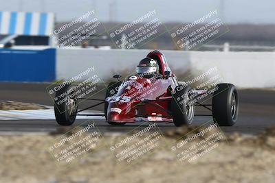media/Mar-16-2025-CalClub SCCA (Sun) [[e72803ec8c]]/Group 3/Qualifying (Turn 1)/
